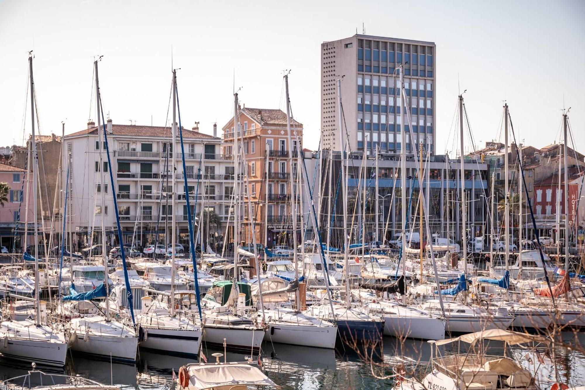 Hotel Mercure Toulon La Seyne-Sur-Mer Eksteriør billede